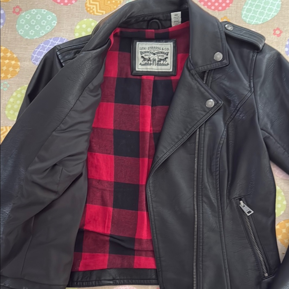 Levi’s Black Faux Leather Jacket - Picture 5 of 15